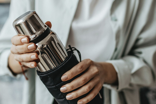 Изображение товара Термос для напитков Bobber Flask-770 Swg С пробкой с наливными каналами (светло-голубой)