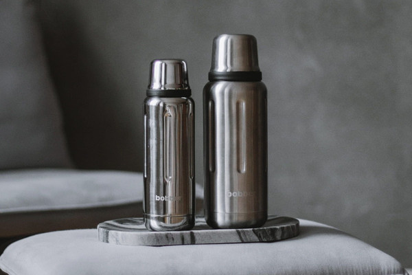 Изображение товара Термос для напитков Bobber Flask-770 Swg С пробкой с наливными каналами (светло-голубой)