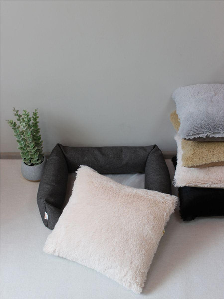 Изображение товара Лежанка для животных MATEX Pet Lux / 55-983 (темно-серый/бежевый)