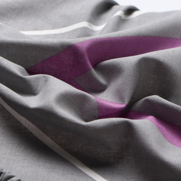 Изображение товара Простыня Этель Сиренево-серые зигзаги на резинке / 10801853