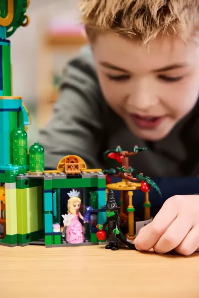 Изображение товара Конструктор Lego Wicked Добро пожаловать в Изумрудный город 75684