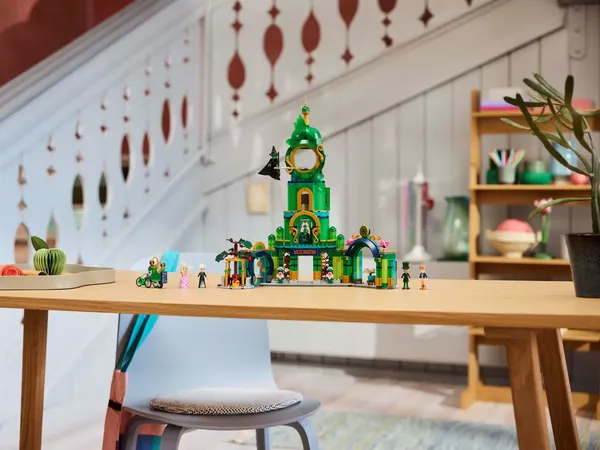Изображение товара Конструктор Lego Wicked Добро пожаловать в Изумрудный город 75684