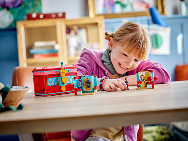 Изображение товара Конструктор Lego Princess Шкатулка для драгоценностей Белоснежки 43276