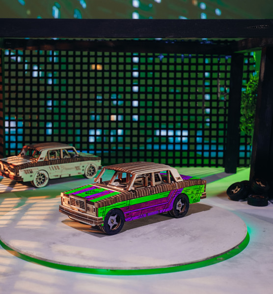 Изображение товара Автомобиль игрушечный Drovo Автомобиль Легенда / DR028