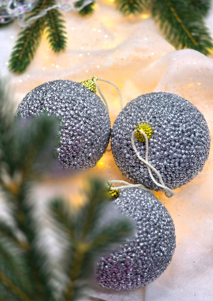 Изображение товара Набор шаров новогодних GrandSiti 3-39172-6 (3шт, серебристый)