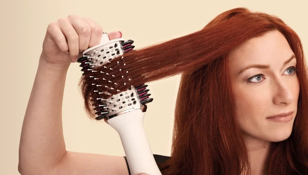 Изображение товара Фен-щетка Shark SmoothStyle HT212EU