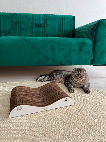 Изображение товара Лежанка-когтеточка Woodary Волна / 4006 (белый)