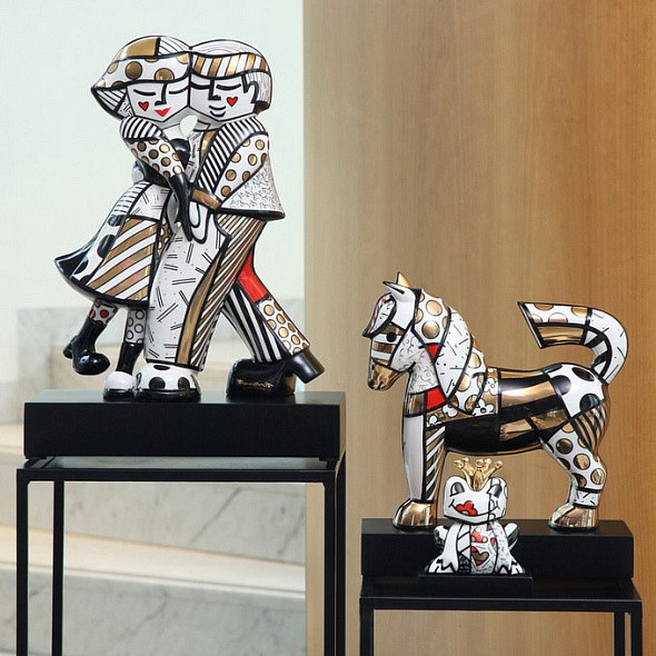 Изображение товара Статуэтка Goebel Pop Art Romero Britto Золотой принц / 66-453-18-1