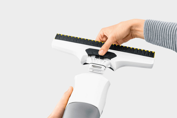 Изображение товара Стеклоочиститель Karcher WV 4-4 Plus (1.633-540.0)