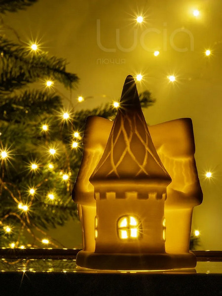 Изображение товара Ночник Лючия Зимняя Избушка 28 / 186-28 (белый)