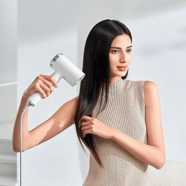 Изображение товара Фен Xiaomi High-speed Ionic Hair Dryer GSHGL01LX / BHR9114EU