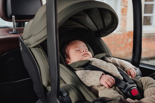 Изображение товара Автокресло Britax Romer Baby-Safe Pro Classic (Deep Black)
