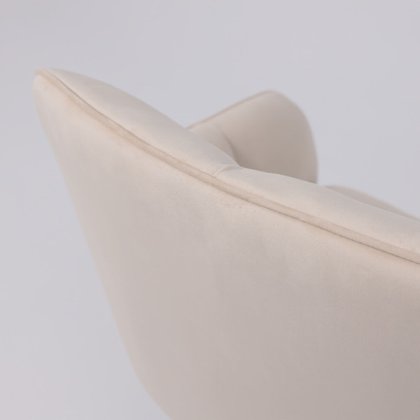 Изображение товара Кресло мягкое AksHome Virginia Поворотное (велюр кремовый HCJ-3/черный)