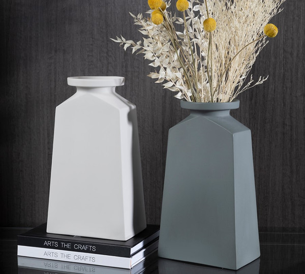 Изображение товара Ваза Merry Bear Home Decor Китай CY3918W (белый)