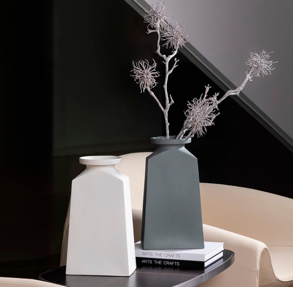 Изображение товара Ваза Merry Bear Home Decor Китай CY3918W (белый)