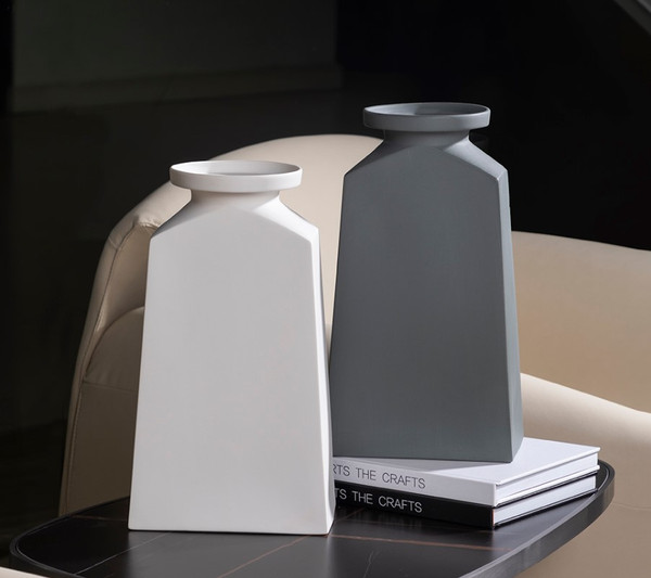 Изображение товара Ваза Merry Bear Home Decor Китай CY3918W (белый)