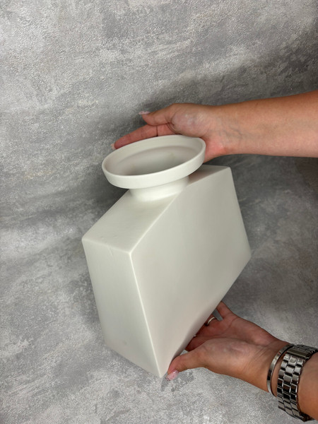 Изображение товара Ваза Merry Bear Home Decor Китай CY3919W (белый)