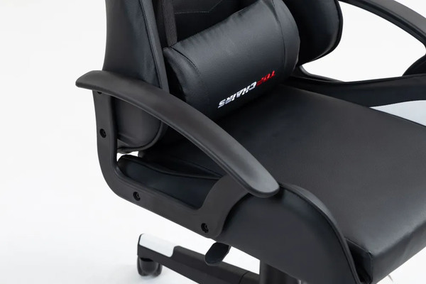 Изображение товара Кресло геймерское TopChairs Warden GF-8066-5 (черный/белый)