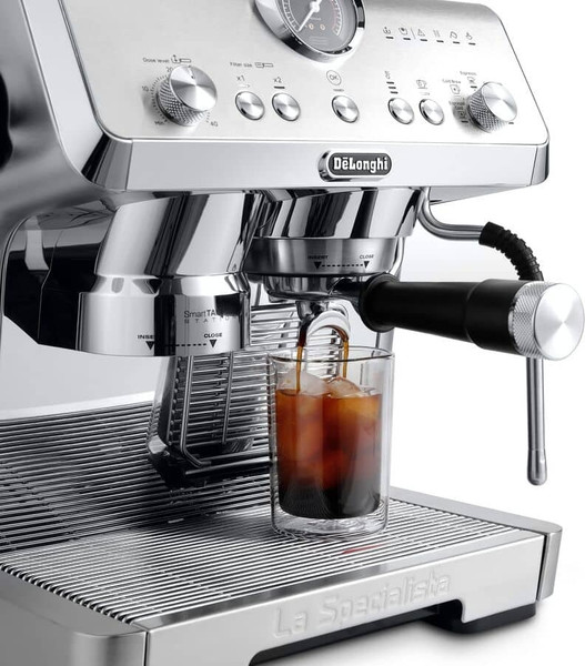 Изображение товара Кофеварка эспрессо DeLonghi EC9555.M