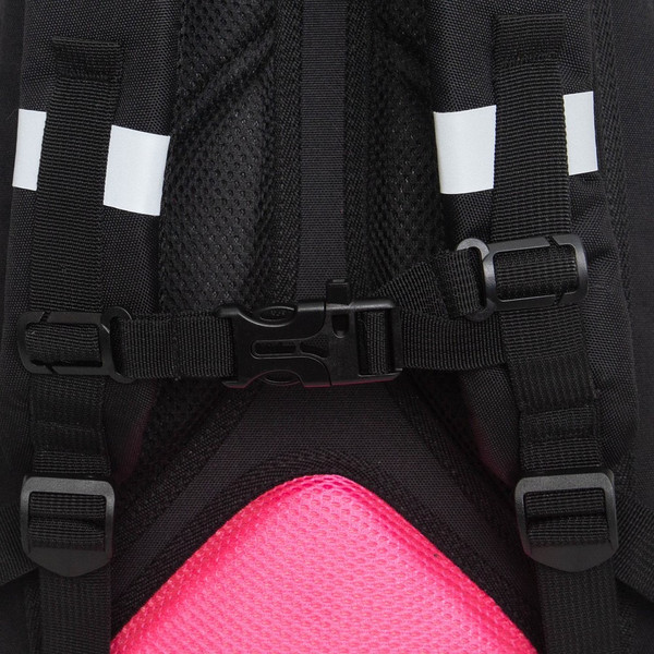 Изображение товара Школьный рюкзак Grizzly RG-560-2 (черный/розовый)