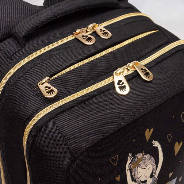 Изображение товара Школьный рюкзак Grizzly RG-566-3 (черный)