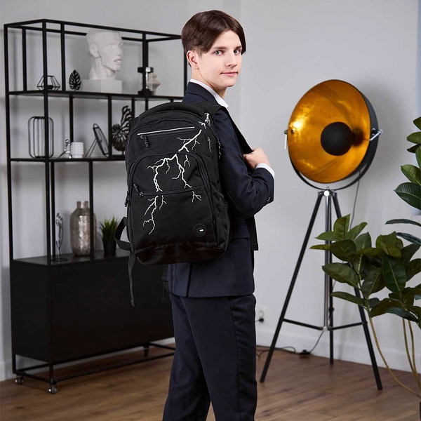 Изображение товара Рюкзак Grizzly RU-531-2 (черный/белый)