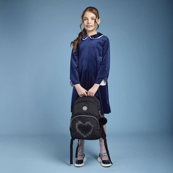 Изображение товара Школьный рюкзак Grizzly RG-560-3 (черный)