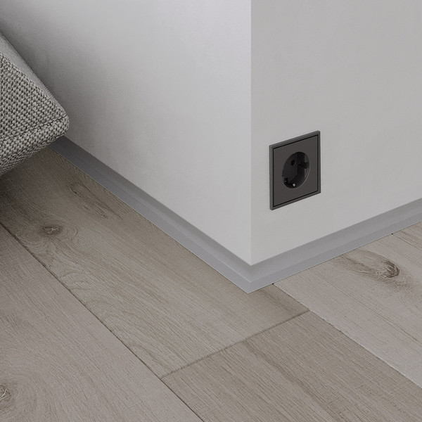 Изображение товара Микроплинтус Profiling L щелевой 2.7м (пружины 7шт, серебристый матовый)