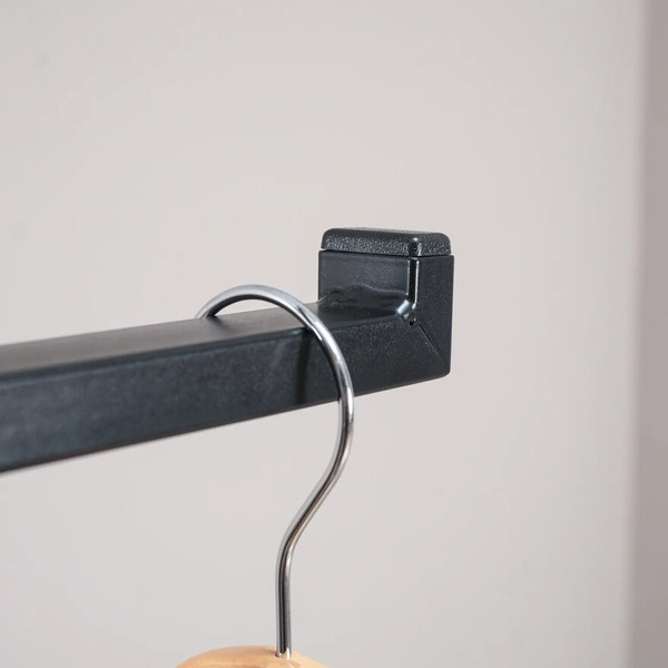 Изображение товара Вешалка для одежды ЗМИ Торонто 1 / ВНПТ1 (черный)