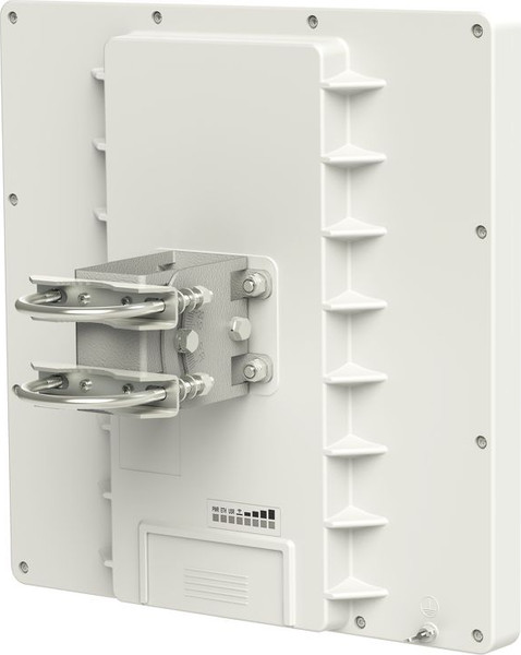 Изображение товара Беспроводной маршрутизатор Mikrotik RB911G-5HPnD-QRT
