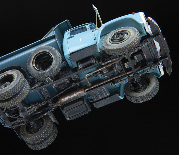 Изображение товара Сборная модель Звезда Самосвал ЗиЛ 130 с кузовом ММЗ (1974-1977) / 43004