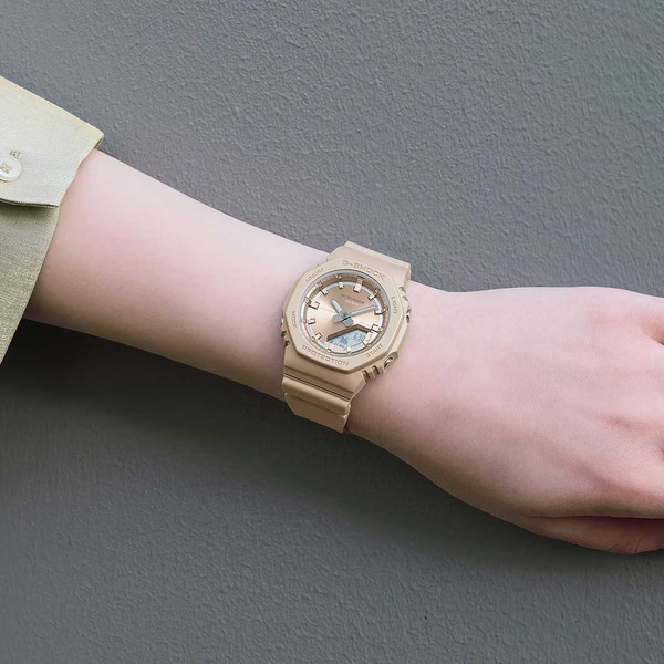 Изображение товара Часы наручные женские Casio GMA-P2100ST-9A