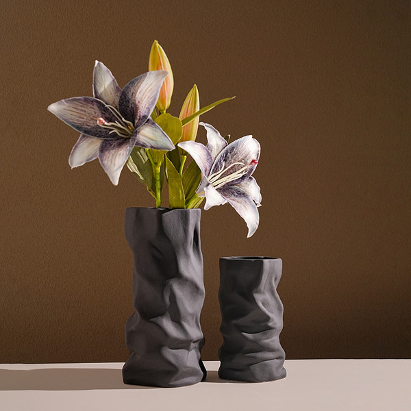 Изображение товара Ваза Merry Bear Home Decor Каратау / 30002495 (черный)