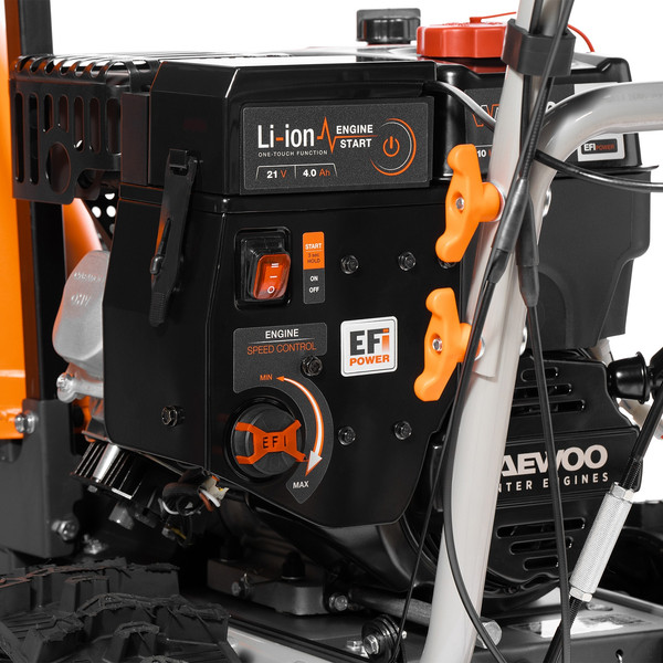 Изображение товара Снегоуборщик бензиновый Daewoo Power DAST 427 EFI