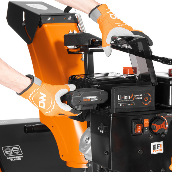 Изображение товара Снегоуборщик бензиновый Daewoo Power DAST 430