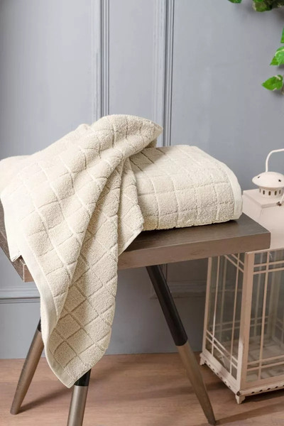 Изображение товара Полотенце Arya Quatro 70x140 / 8680943249296 (бежевый)