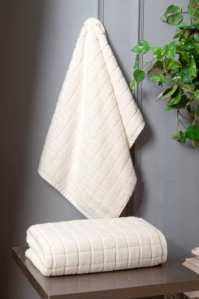 Изображение товара Полотенце Arya Quatro 70x140 / 8680943249272 (кремовый)