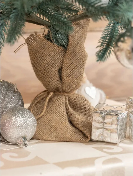 Изображение товара Ель искусственная National Tree Company Авелина / АВ/ГЛ-60 (60см, голубой)