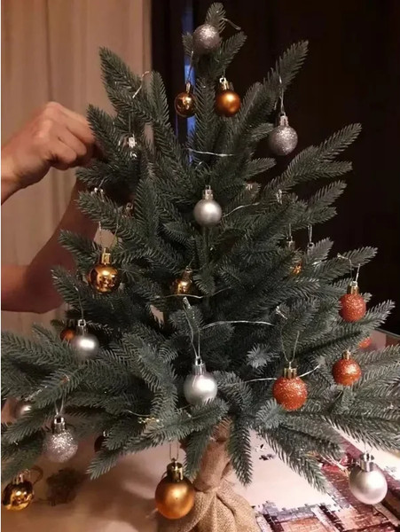 Изображение товара Ель искусственная National Tree Company Авелина / АВ/ГЛ-60 (60см, голубой)