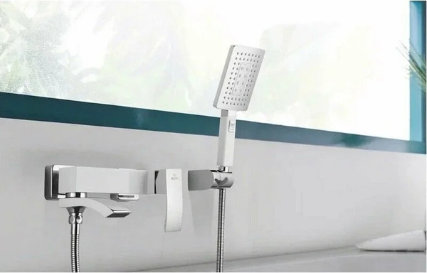 Изображение товара Смеситель Rose R1552F (белый/хром)