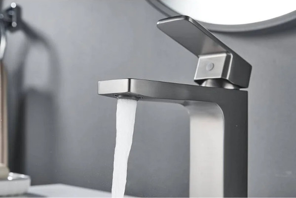 Изображение товара Смеситель Shevanik S9701T (оружейная сталь)