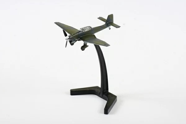 Изображение товара Сборная модель Звезда Немецкий бомбардировщик Ju-87B2 / 6123
