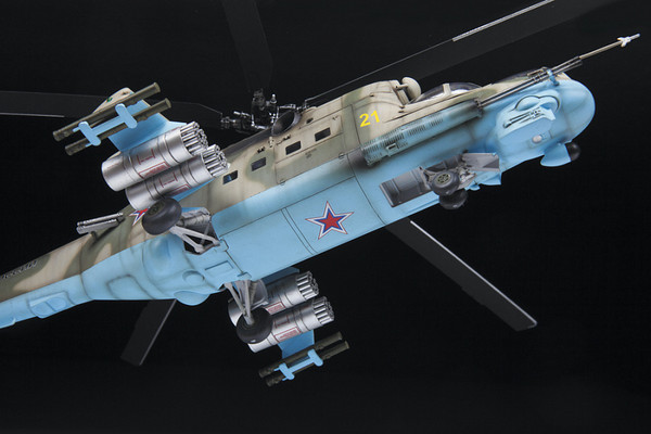 Изображение товара Сборная модель Звезда Советский ударный вертолёт Ми-24П / 4812