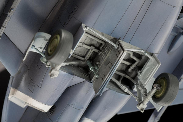 Изображение товара Сборная модель Звезда Российский лёгкий штурмовик Як-130 / 4821