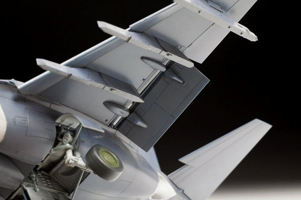 Изображение товара Сборная модель Звезда Российский лёгкий штурмовик Як-130 / 4821