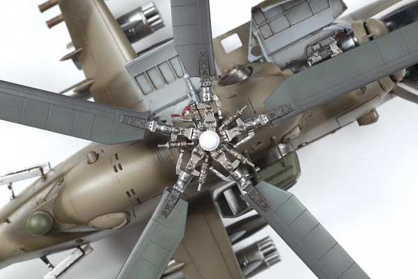 Изображение товара Сборная модель Звезда Советский ударный вертолёт Ми-24В/ВП / 4823