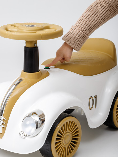 Изображение товара Каталка детская Amarobaby Retro AB24-7RT/0038 (белый/бежевый)