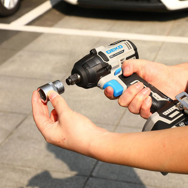 Изображение товара Аккумуляторный гайковерт Deko ZKIS / 083-1084
