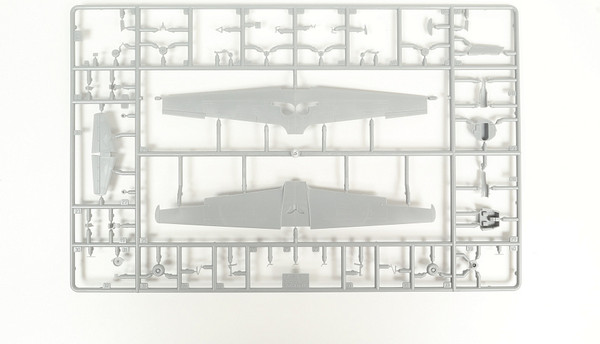 Изображение товара Сборная модель Звезда Турбореактивный пассажирский самолет Як-40 / 7030
