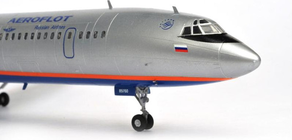 Изображение товара Сборная модель Звезда Пассажирский авиалайнер Ту-154 / 7004П